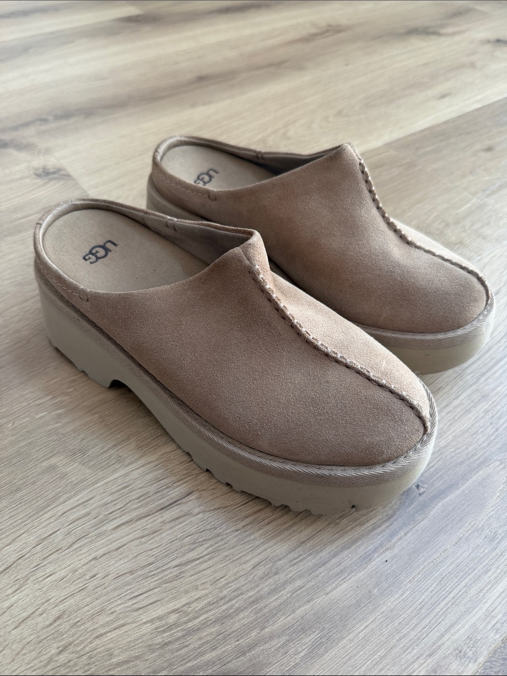 UGG Women's Tan Suede Platform Mules